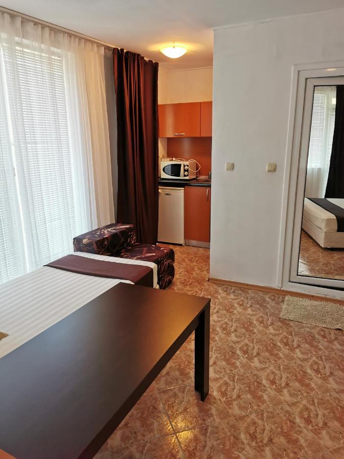 Jelezchevi Guest Rooms Primorsko Exterior photo