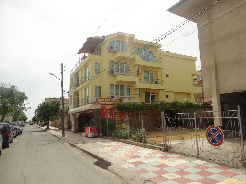Jelezchevi Guest Rooms Primorsko Room photo